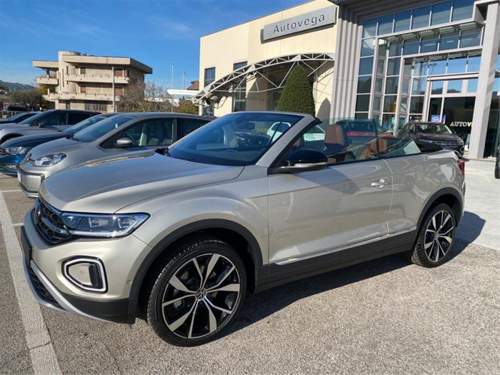 AutoVega - VOLKSWAGEN T-Roc | ID 28580