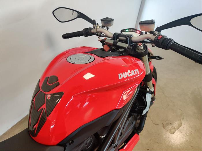 AutoVega - DUCATI Streetfighter | ID 29659